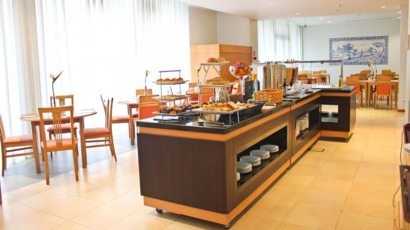 Buffet p Hotel Tryp Porto Centro